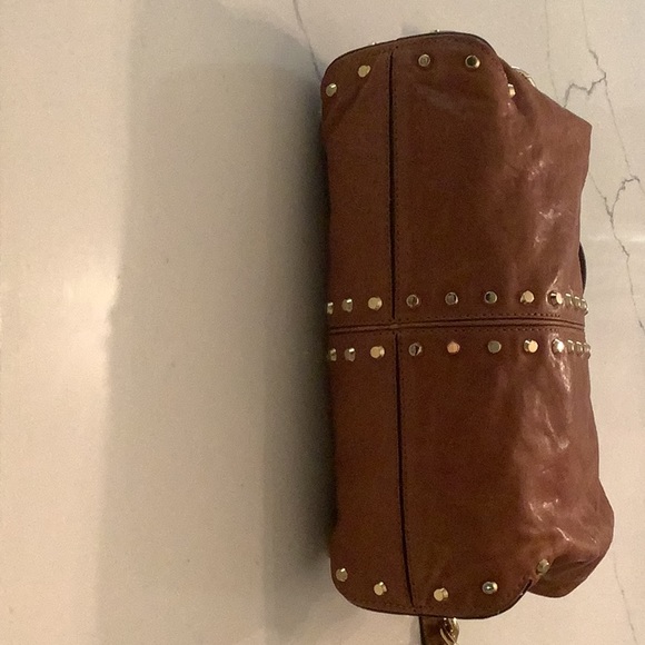 Michael Kors Uptown Astor hobo shoulder handbag.  Reminds me of the ARTSY LV. - Picture 3 of 9